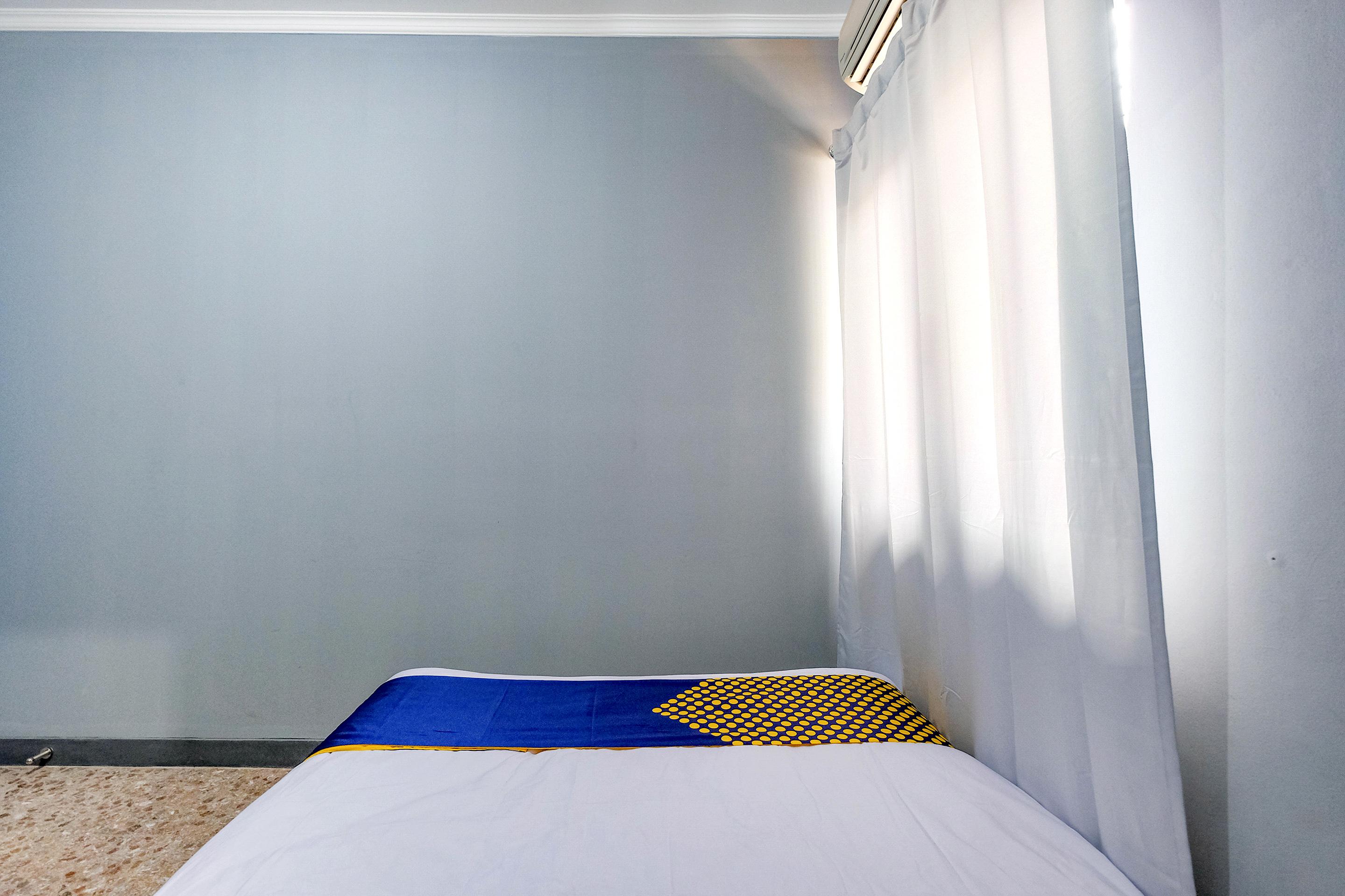 Hotel Spot On 2281 Omajo Semarang Esterno foto